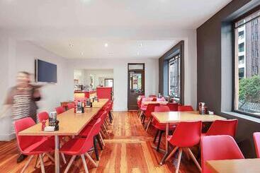 هتل Ibis Sydney World Square