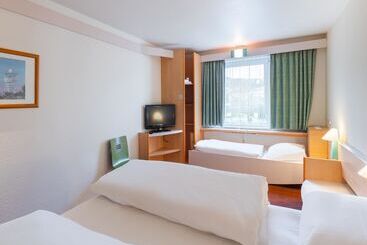 B&B HOTEL Wuppertal-City