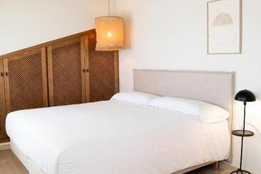 Rooms By Jova - El Campello