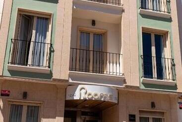 هتل Rooms By Jova