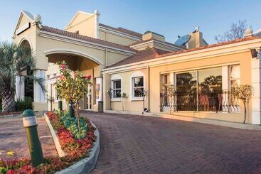 هتل Mercure Johannesburg Midrand