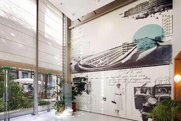 هتل NH Torino Lingotto Congress