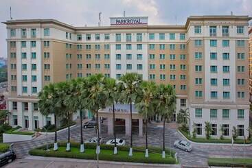 هتل Parkroyal Yangon