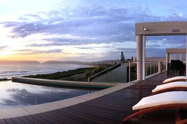 هتل Periwinkle Lodge Guest House