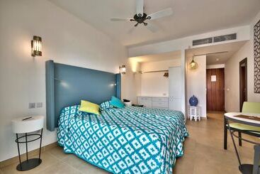 Db San Antonio Hotel + Spa All Inclusive - Qawra
