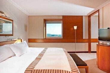 هتل Sofitel Athens Airport