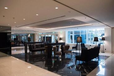 هتل Sofitel Athens Airport