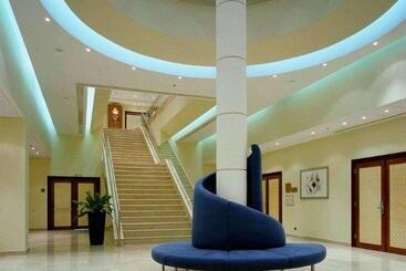 هتل Sofitel Athens Airport