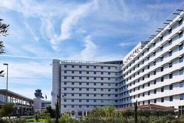 هتل Sofitel Athens Airport