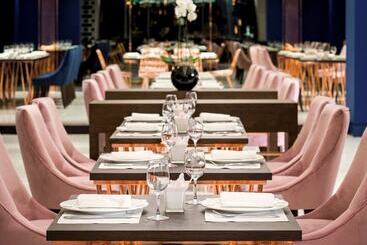 هتل Sofitel Athens Airport