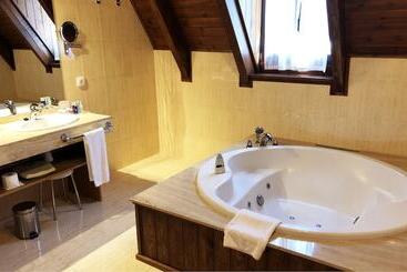 酒店 Spa Acevi Val D’aran