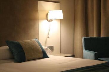 هتل & Spa Real Jaca