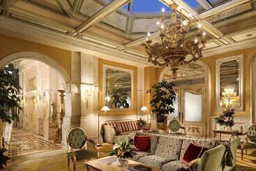 Splendide Royal   The Leading Hotels Of The World