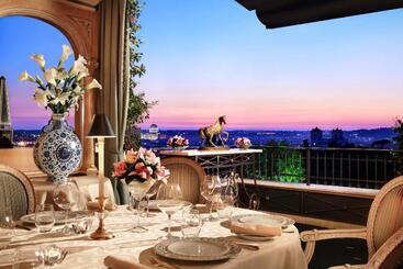 Splendide Royal   The Leading Hotels Of The World