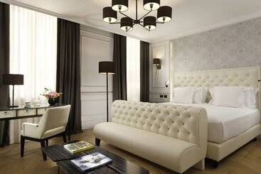 Splendide Royal   The Leading Hotels Of The World