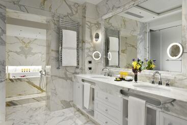 Splendide Royal   The Leading Hotels Of The World