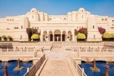 هتل The Oberoi Amarvilas Agra