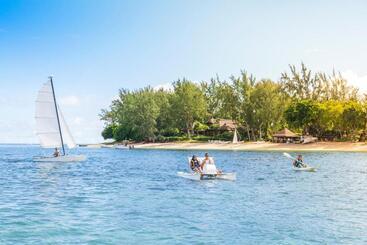 هتل The Oberoi Beach Resort, Mauritius