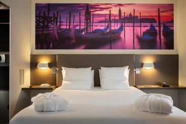 Novotel Suites Paris Cdg Airport Villepinte