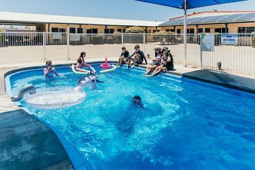 Outback Motel Mt Isa
