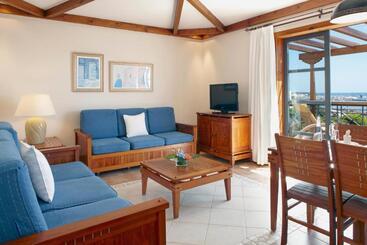 Princesa Yaiza Suite Hotel Resort
