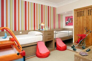Princesa Yaiza Suite Hotel Resort