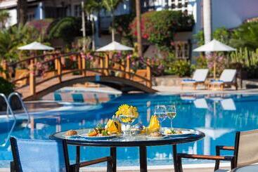 Seaside Grand Hotel Residencia Gran Lujo