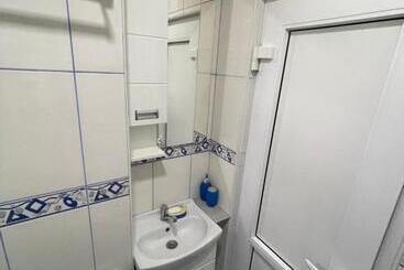 هاستل Apartmani Mv