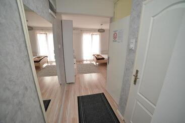 هاستل Apartmani Mv