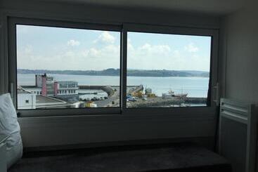 Appartement Design Iv   Port Du Rosmeur   Douarnenez