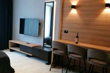 تختخواب و صبحانه Kopaonik011 Konaci&woodside Apartments