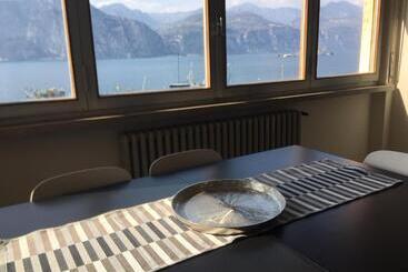 Casa Ines Fronte Lago