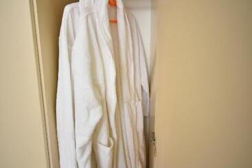 هتل Orange Home