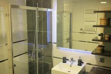 Mdm Sky Apartments