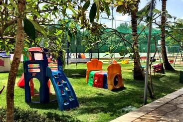 Nannai Residence Flat   Muro Alto