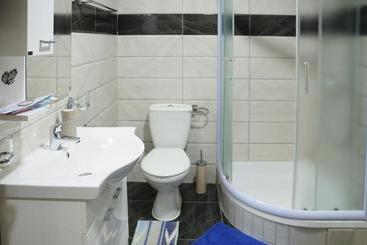 پانسیون Apartman Baron