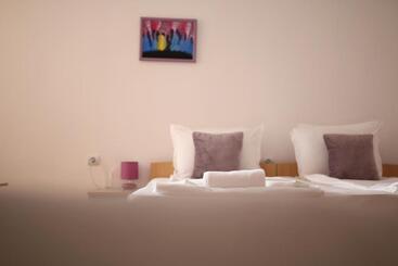 پانسیون Gile Guest House