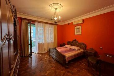 پانسیون Guesthouse Parnavaz Mepe