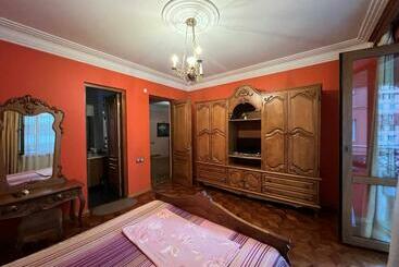 پانسیون Guesthouse Parnavaz Mepe
