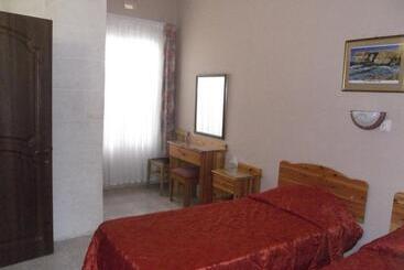 پانسیون Sunset Seaview Accommodation