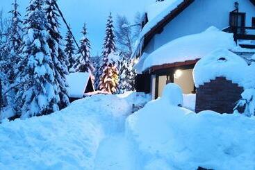 پانسیون Uki & Sofi Mountain House