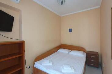 Apart Hotel City Center Contrabas