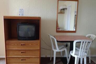 Fountain Motel