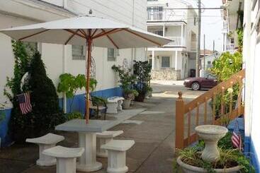 Fountain Motel