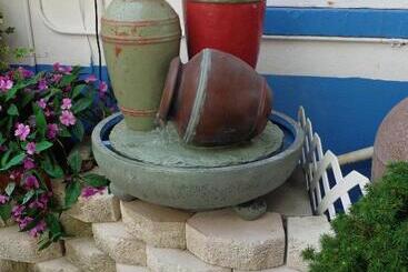 Fountain Motel