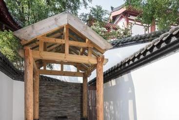 هتل Xian Huaqingyutang