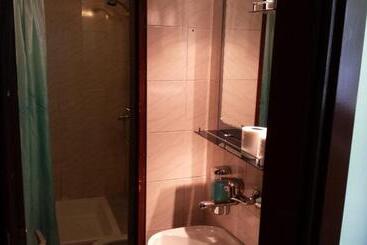 پانسیون Guest House Gaja