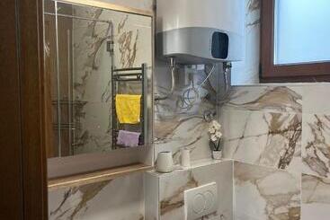 پانسیون Guest House Vila Lujza