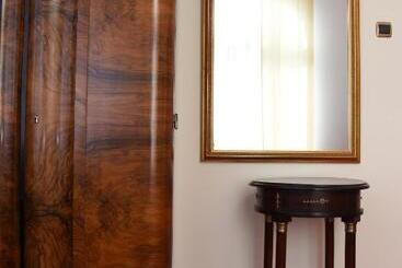 پانسیون Guest House Vila Lujza