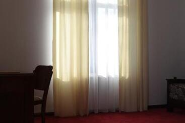 پانسیون Guest House Vila Lujza